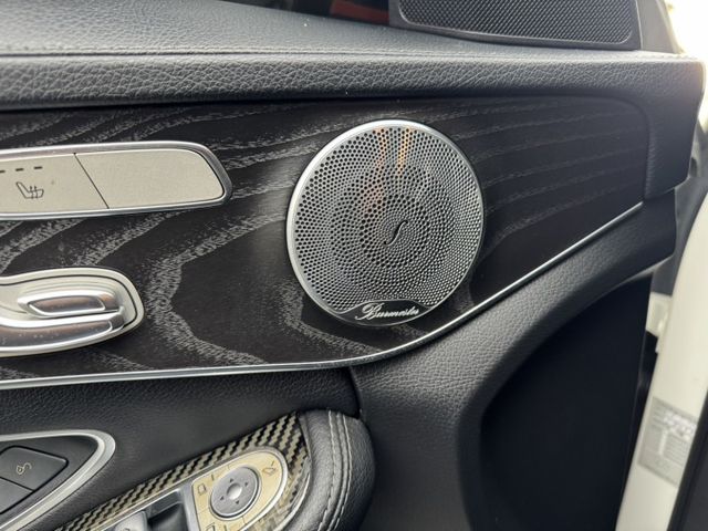 2015 BENZ C400/ 電冷熱通風椅/天窗/柏林/LED頭燈/盲點/23P跟車/倒車顯影  第7張相片