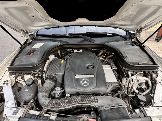 2017 GLC250 AMG庫貝/原版件/LED頭燈/免鑰匙/倒車顯影/360環景/電尾門/天窗  第16張相片