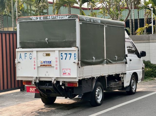 2013 中華 DELICA/汽油/篷式/昇降機/ 實用耐操/工作好幫手  第2張相片