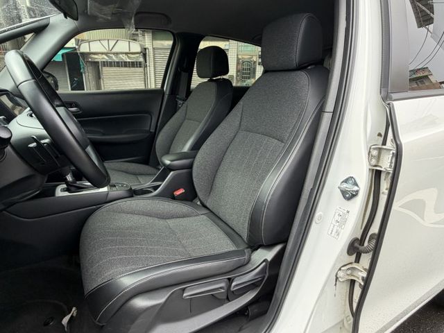 2024  HONDA FIT/LED頭燈/免鑰匙/定速/倒車顯影/恆溫空調/代步車首選  第4張相片