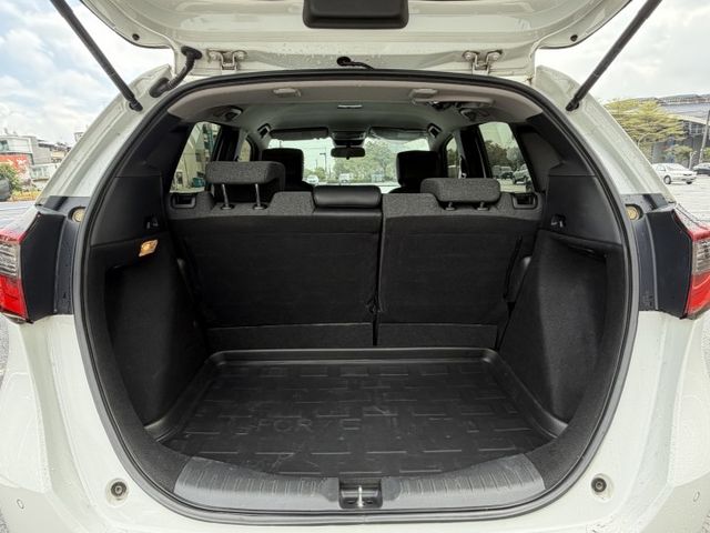 2024  HONDA FIT/LED頭燈/免鑰匙/定速/倒車顯影/恆溫空調/代步車首選  第5張相片