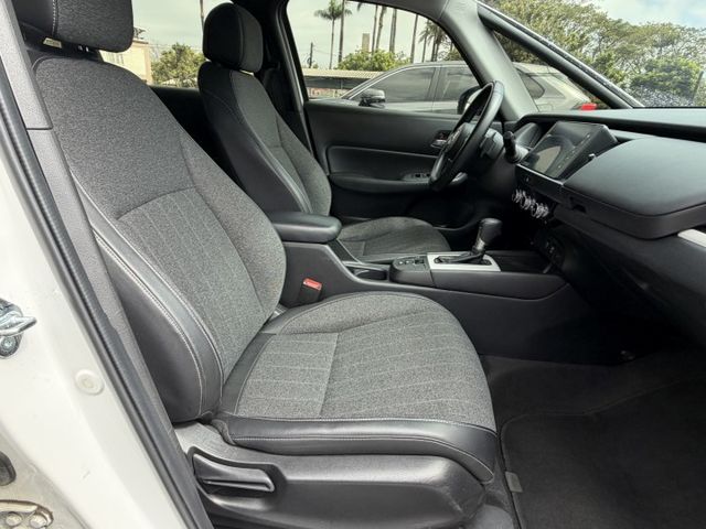 2024  HONDA FIT/LED頭燈/免鑰匙/定速/倒車顯影/恆溫空調/代步車首選  第9張相片