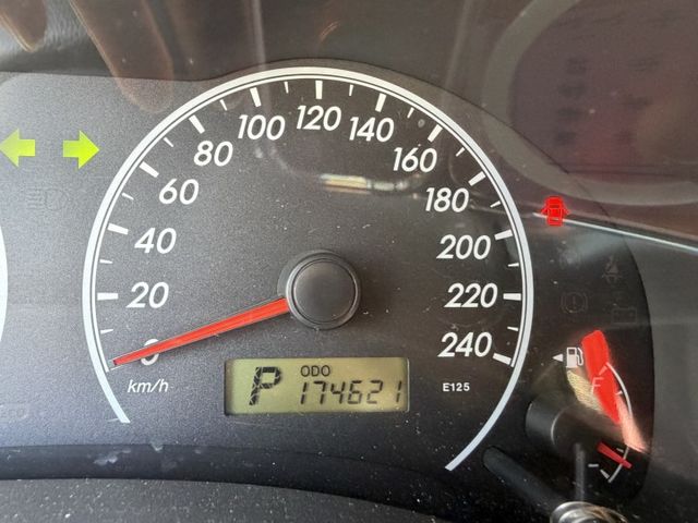 2011 TOYOTA ALTIS/恆溫空調/天窗/定速/省油省稅金/便宜代步車  第3張相片