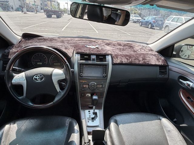2011 TOYOTA ALTIS/恆溫空調/天窗/定速/省油省稅金/便宜代步車  第6張相片