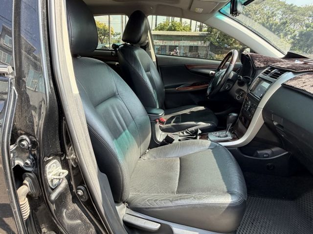 2011 TOYOTA ALTIS/恆溫空調/天窗/定速/省油省稅金/便宜代步車  第7張相片