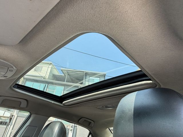 2011 TOYOTA ALTIS/恆溫空調/天窗/定速/省油省稅金/便宜代步車  第12張相片