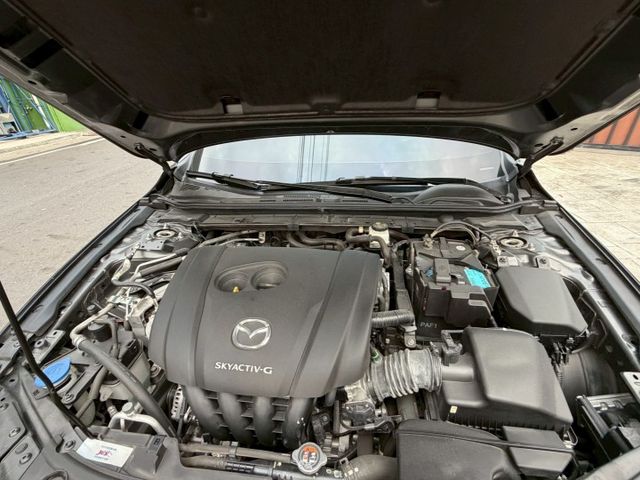 LED頭燈/免鑰匙/駕駛座電動記憶座椅/電子手煞車/盲點/摸門/BOSE音響/抬顯/換檔撥片/雙區恆溫  第12張相片