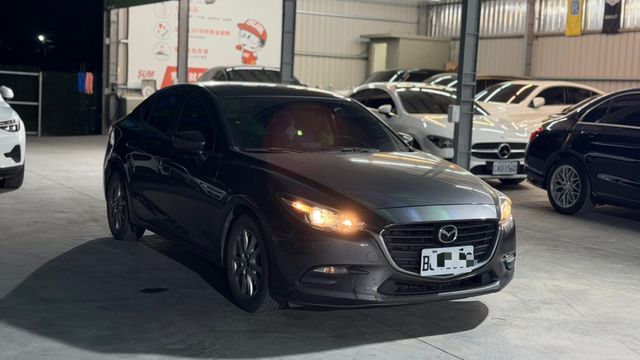 2018 MAZDA 3/免鑰匙/定速/循跡防滑/恆溫空調/倒車顯影/盲點/摸門  第1張相片
