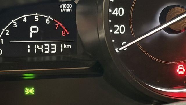 2018 MAZDA 3/免鑰匙/定速/循跡防滑/恆溫空調/倒車顯影/盲點/摸門  第3張相片