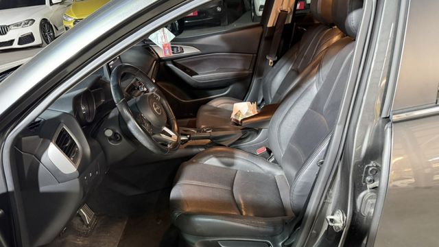 2018 MAZDA 3/免鑰匙/定速/循跡防滑/恆溫空調/倒車顯影/盲點/摸門  第6張相片