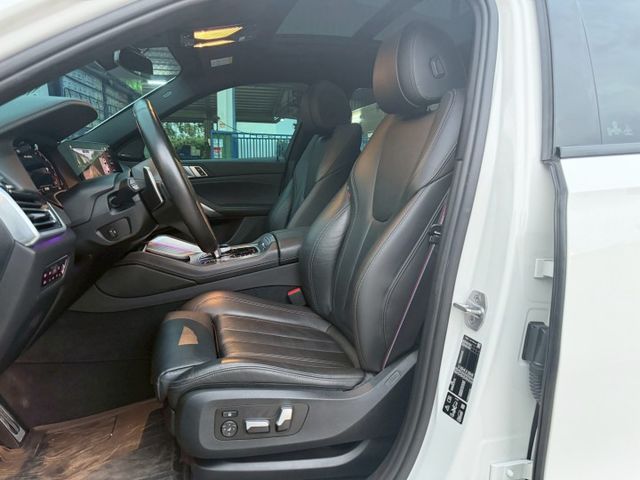 LED頭燈/總代理/5AU跟車/抬顯/H/K音響/360環景/免鑰匙/摸門/盲點/電尾門/車道偏移/CARPLAY  第4張相片