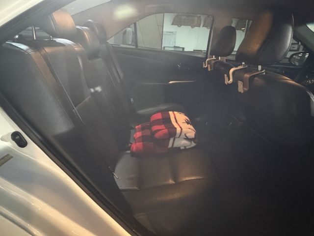 免鑰匙/定速/倒車顯影/安卓機/電動座椅/摸門/HID頭燈/雙區恆溫/駕駛座電動座椅  第9張相片