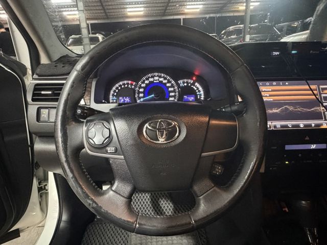 免鑰匙/定速/倒車顯影/安卓機/電動座椅/摸門/HID頭燈/雙區恆溫/駕駛座電動座椅  第12張相片