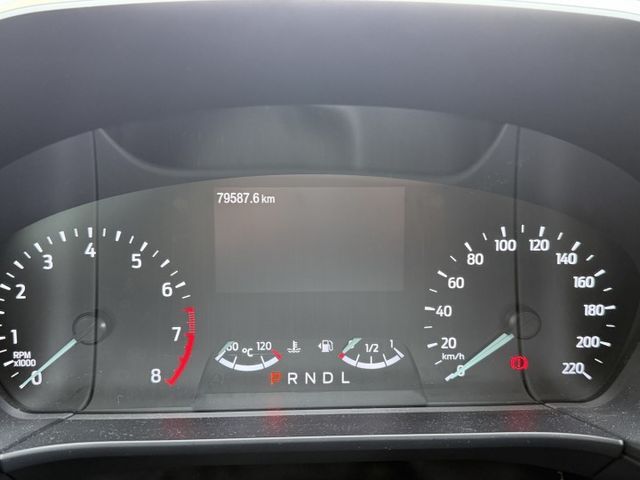 LED頭燈/後座出風口/電子手煞車/摸門/免鑰匙/倒車顯影/定速/跟車/盲點/電動座椅/雙區恆溫  第3張相片