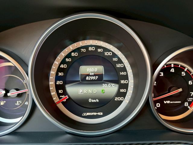 LED頭燈/盲點/摸門/電尾門/三組電動記憶座椅/免鑰匙/倒車顯影/360環景/全景天窗/雙區恆溫/hk音響  第3張相片