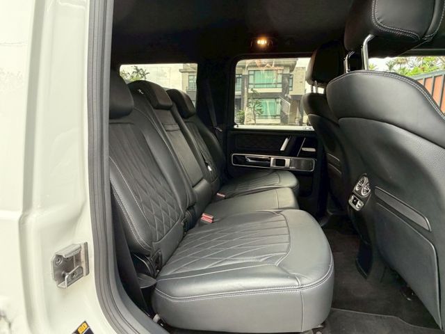 LED頭燈/盲點/免鑰匙/後座出風口/大柏林/通風座椅/雙區恆溫/倒車顯影/天窗  第10張相片