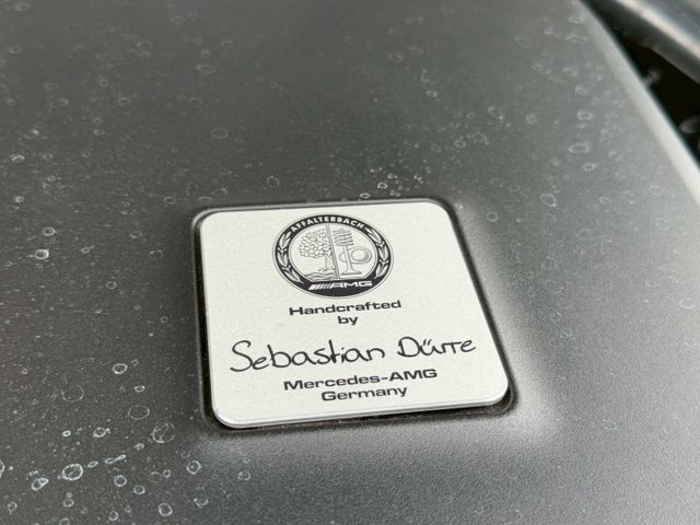 LED頭燈/盲點/免鑰匙/後座出風口/大柏林/通風座椅/雙區恆溫/倒車顯影/天窗  第11張相片