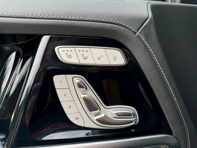 LED頭燈/盲點/免鑰匙/後座出風口/大柏林/通風座椅/雙區恆溫/倒車顯影/天窗  第17張相片