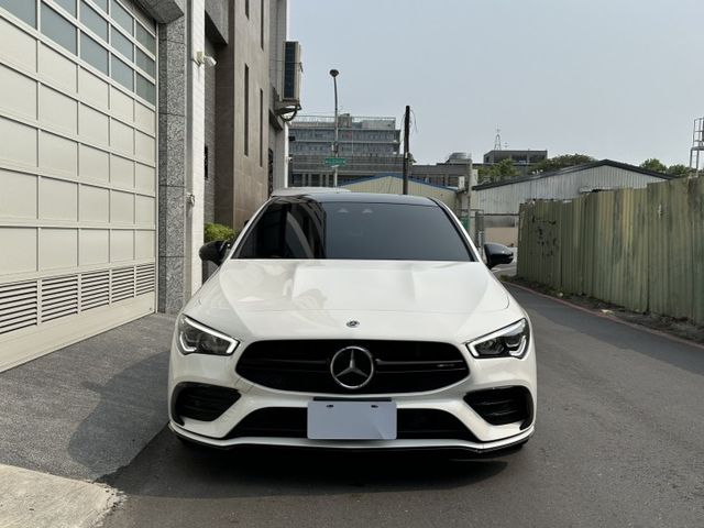 LED頭燈/雙前電動跑車記憶座椅/定速/天窗/盲點/免鑰匙/摸門/360環景/抬顯/23P跟車  第2張相片