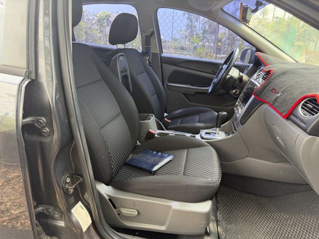 車輛整備中，歡迎預約賞車~  第7張相片