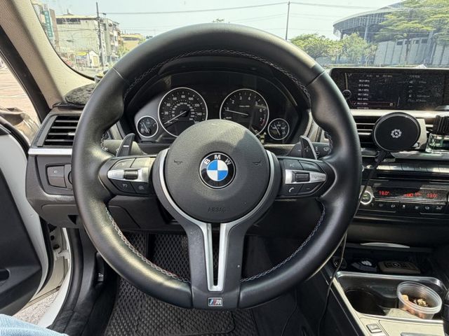 車輛整備中，歡迎預約賞車~  第7張相片