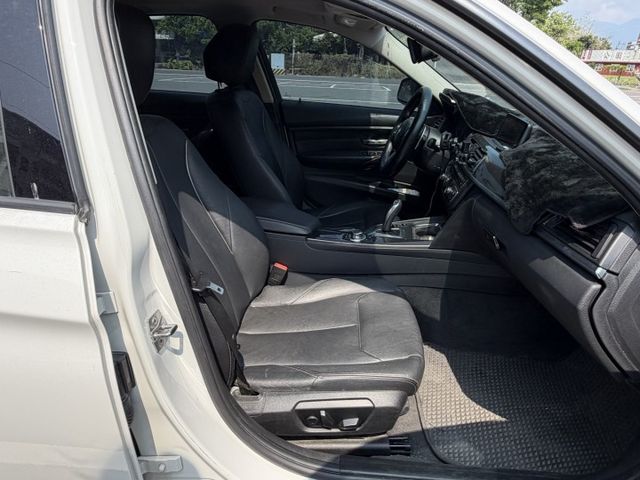 車輛整備中，歡迎預約賞車~  第8張相片