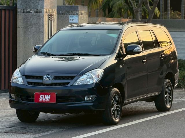 2016 TOYOTA INNOVA/廂式/恆溫空調/載人載貨空間都夠  第1張相片