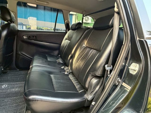 2016 TOYOTA INNOVA/廂式/恆溫空調/載人載貨空間都夠  第5張相片