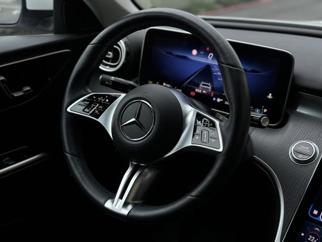 23P跟車/360環景/LED頭燈/盲點/電尾門/免鑰匙/雙區恆溫/APPLE CARPLAY/摸門/電動記憶座椅  第8張相片