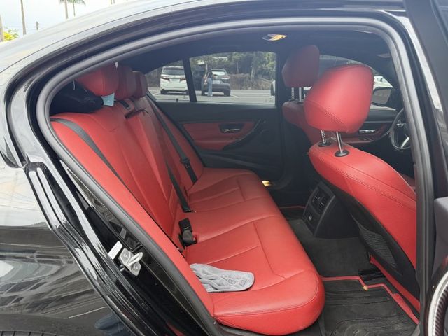 車輛整備中，歡迎預約賞車~  第6張相片