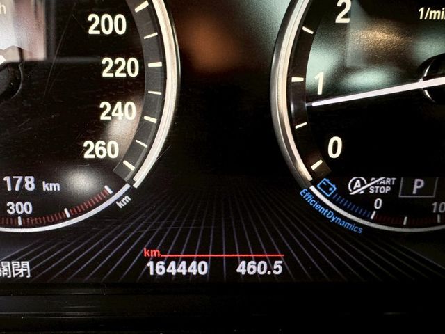 2012  BMW 650i 庫貝/LED頭燈/B&O音響 /天窗/改裝排氣管中尾段/安卓機/免鑰匙/抬顯  第3張相片