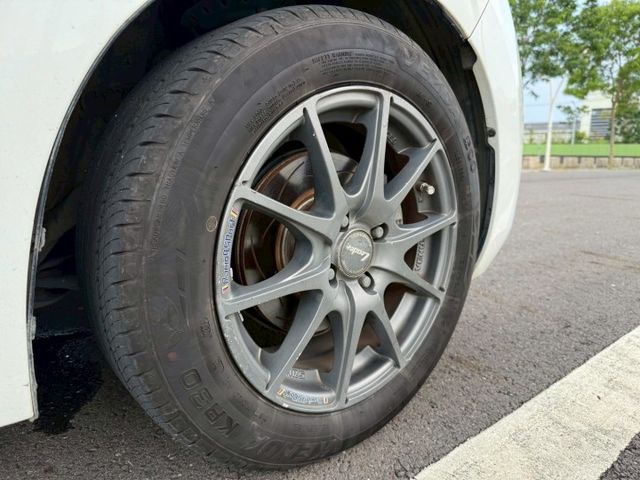 2017本田 FIT/原版件/S版/Carplay /換檔撥片/輕盈小車/移動、找車位都方便/歡迎賞車☏  第16張相片