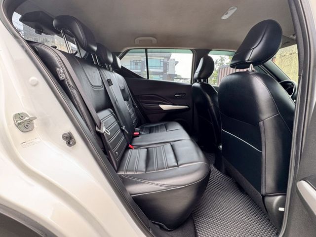 2021 NISSAN kicks/原版件/免鑰匙/倒車顯影/小型休旅/好顧好保養  第6張相片