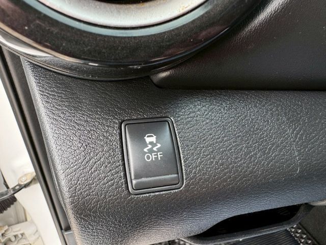2021 NISSAN kicks/原版件/免鑰匙/倒車顯影/小型休旅/好顧好保養  第16張相片