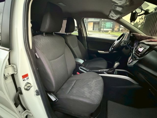 2018 BALENO GLX/原版件/HID頭燈/免鑰匙/恆溫空調/定速/換檔撥片  第5張相片
