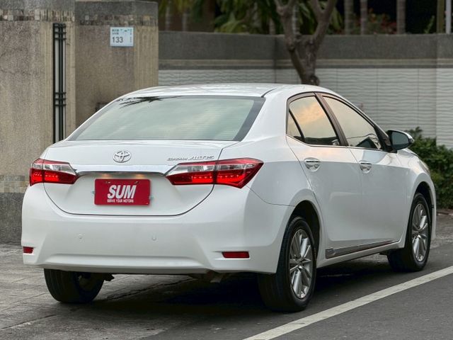 2014 ALTIS/原版件/定速/恆溫空調/免鑰匙/摸門/循跡防滑/開不壞系列  第2張相片