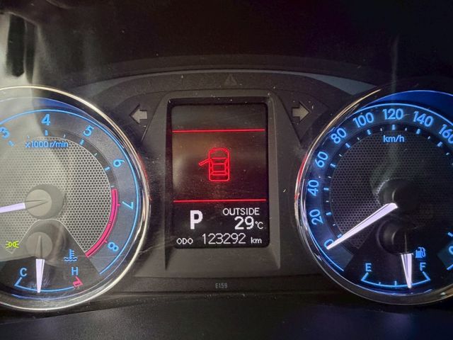 2014 ALTIS/原版件/定速/恆溫空調/免鑰匙/摸門/循跡防滑/開不壞系列  第3張相片