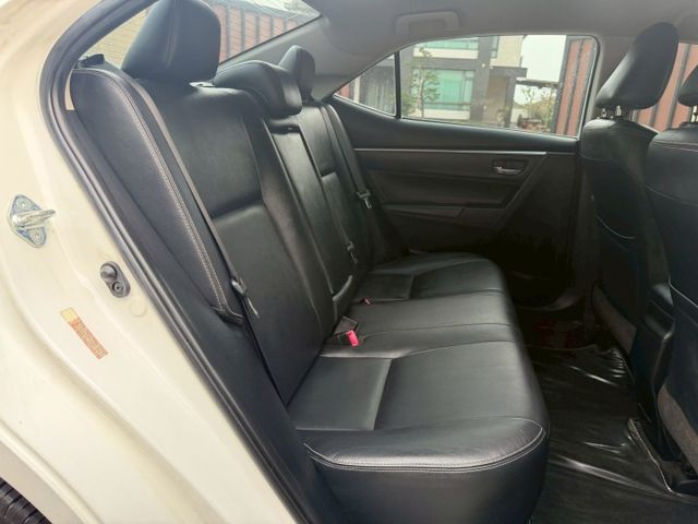 2014 ALTIS/原版件/定速/恆溫空調/免鑰匙/摸門/循跡防滑/開不壞系列  第7張相片