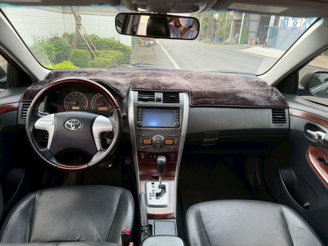 2011 TOYOTA ALTIS/恆溫空調/天窗/定速/省油省稅金/便宜代步車  第9張相片
