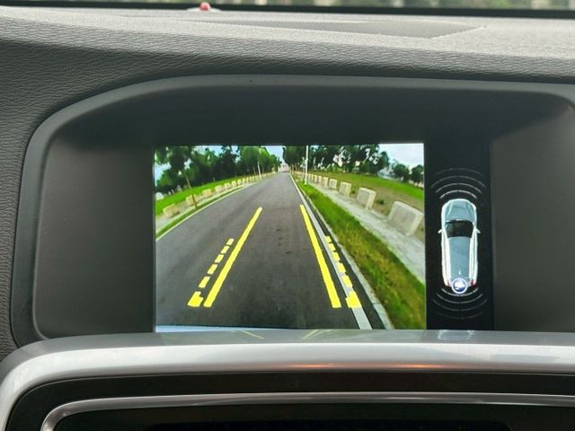 2017 VOLVO V60 T5 R-Design /旅行版 /原版件/電動座椅/HK音響/歡迎賞車☏  第17張相片