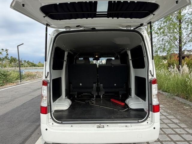 車輛整備中，歡迎預約賞車~  第6張相片