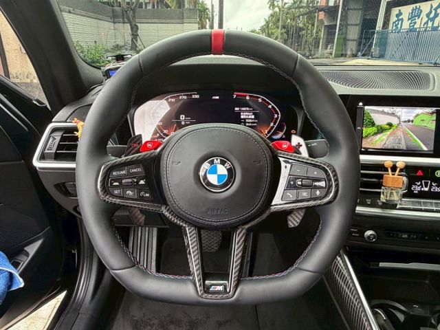 盲點/換檔撥片/倒車顯影/天窗/雙區恆溫/改:M外觀、M3方向盤 、前下巴、後擾流、當派、氣氛燈  第14張相片