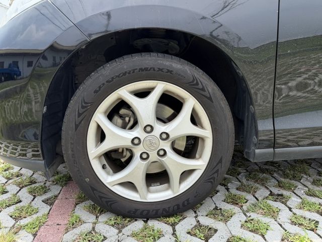 車輛整備中，歡迎預約賞車~  第16張相片