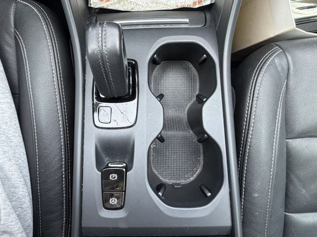 車輛整備中，歡迎預約賞車~  第19張相片