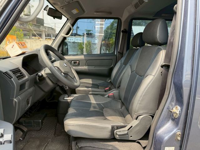 車輛整備中，歡迎預約賞車~  第4張相片