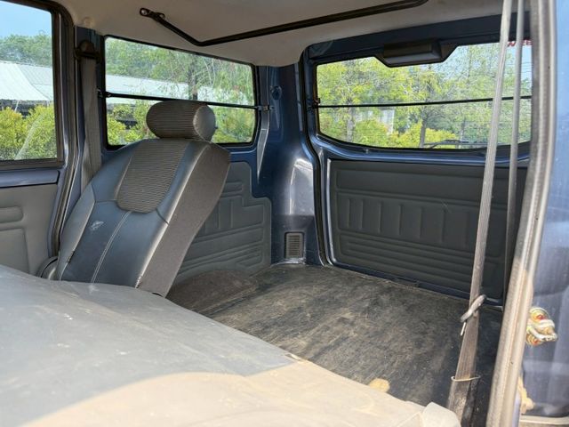 車輛整備中，歡迎預約賞車~  第6張相片
