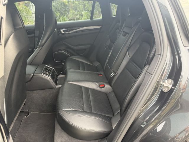 車輛整備中，歡迎預約賞車~  第6張相片