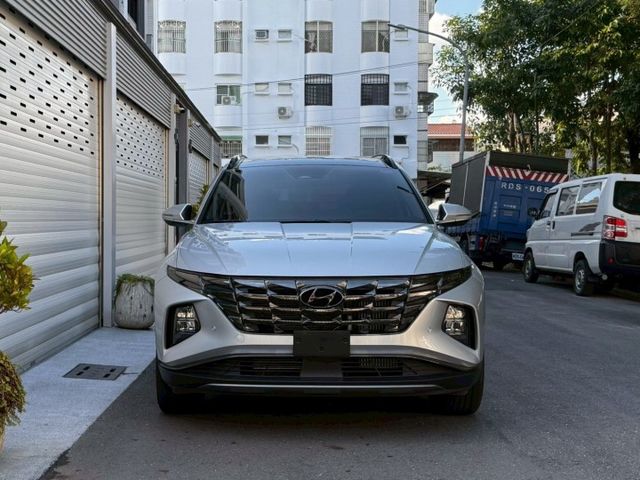 車輛整備中，歡迎預約賞車~  第1張相片