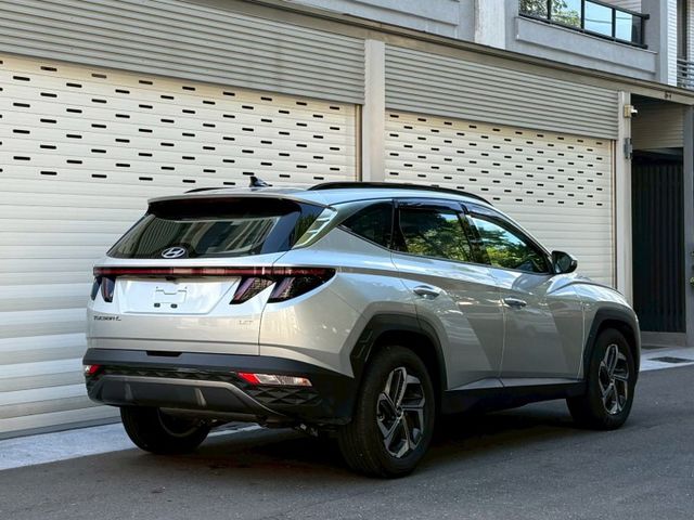 車輛整備中，歡迎預約賞車~  第4張相片