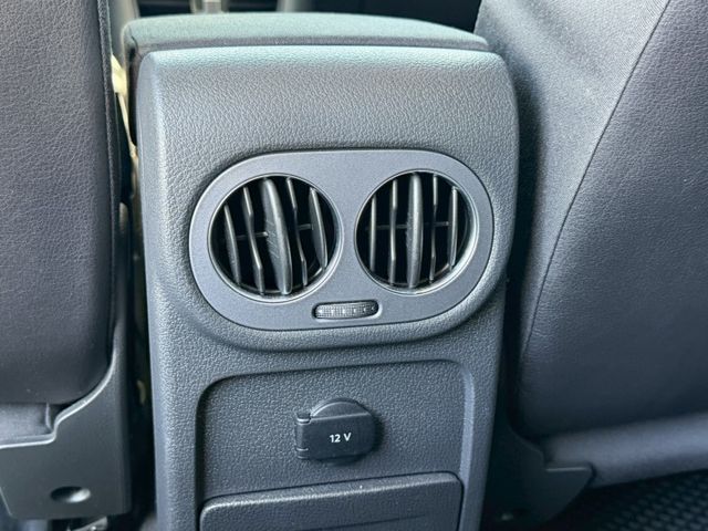 車輛整備中，歡迎預約賞車~  第8張相片